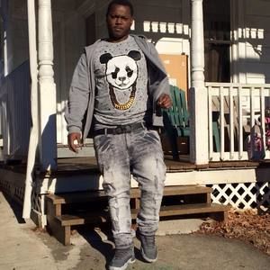 Meet your Posher, Dee